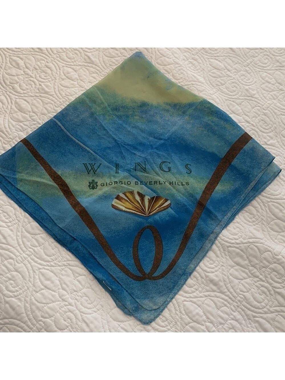 Vintage GIORGIO BEVERLY HILLS 100% silk scarf blue 34”x34” Made in Japan - Picture 2 of 10